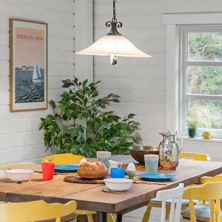 Gorgeous Home In Nykobing Sj With Wifi Casa de Férias Nykøbing Sjælland